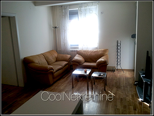 Stan - 52m² - Đeram pijaca