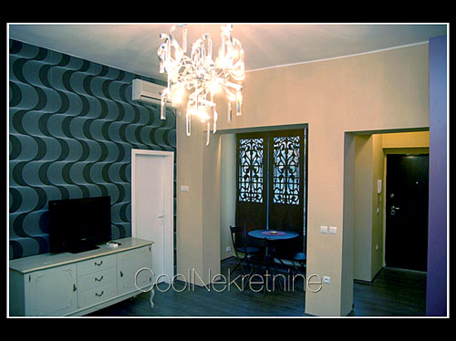 Garsonjera - 33m² - Centar