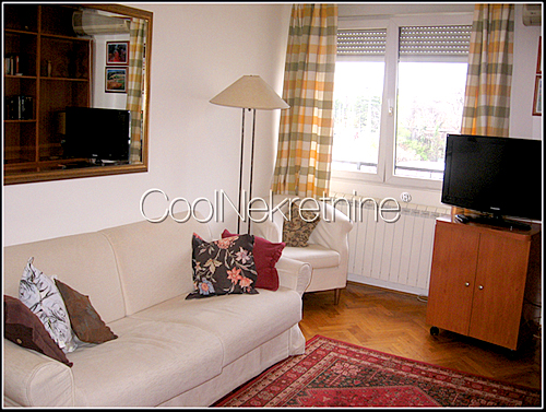 Stan - 56m² - Centar
