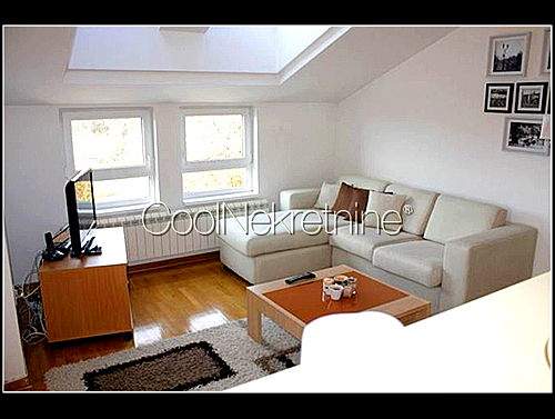 Stan - 75m² - Dedinje
