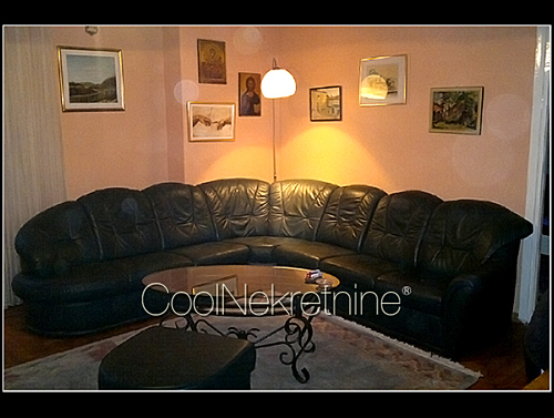 Stan - 70m² - Centar