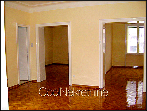 Stan - 95m² - Centar