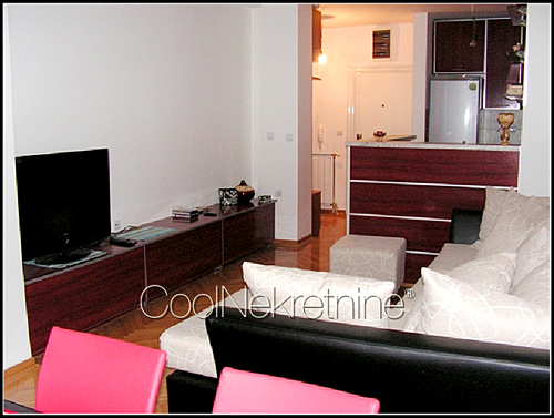 Stan - 65m² - Novi Beograd(Blokovi)