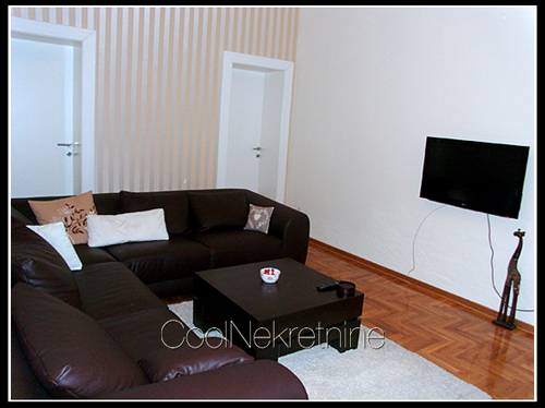 Stan - 86m² - Zemun